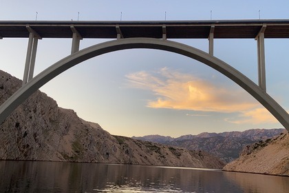 Brig Eagle 670 (with skipper only)