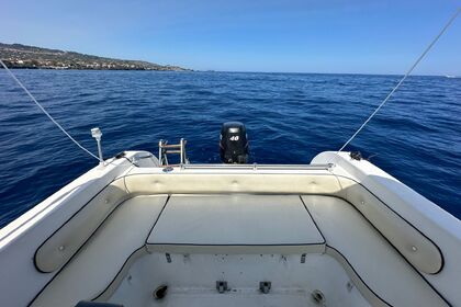 Explore the Catania Coast: Rent a Boat Without a License and Live a Unique Experience!