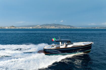Noleggio Barca a motore Apreamare GOZZO 45 Saint-Tropez