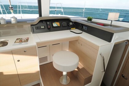 Catamaran Bali 4.1 2019