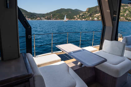 Verhuur Motorboot Galeon 560 fly Mandelieu-la-Napoule