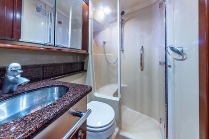 SEA RAY Flybridge, 55 FT.