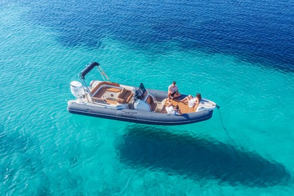 Premiumverhuur met schipper – BSC 785 Elegance, vertrek vanuit Cagliari