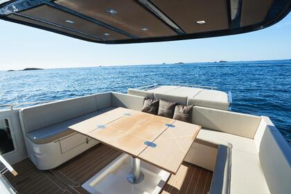 Stupenda barca in ibiza con sea bob incluso