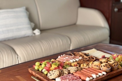 Breathtaking 65' SeaRay Yacht Rental - Immaculate!