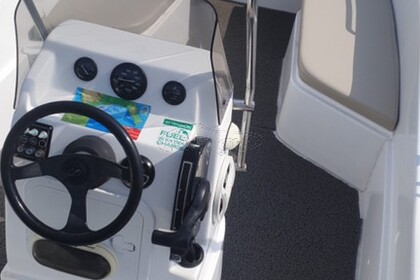 Marinco Self Rental Boat