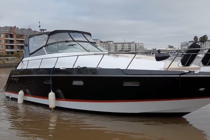 Alquiler Lancha Chris-Craft 40 Express, Chris-Craft 40 Express, San Fernando