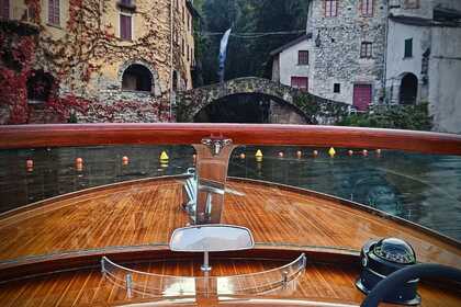 Colombo Super Indios Luxury Wooden Classic boat