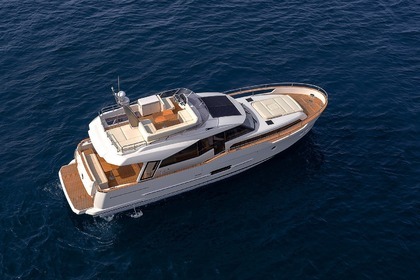 Charter Motorboat Greenline Greenline 48 Comporta