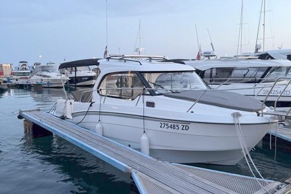 Noleggio Yacht a motore Beneteau Antares 8 Zara