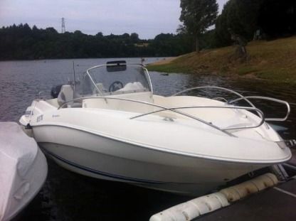 Charter Motorboat Quicksilver Quicksiver 635 Commander Cuzion