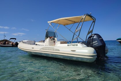 Noleggio Gommone Capelli Capelli Tempest 700 Hyères