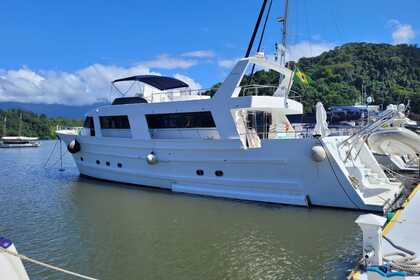 Rental Motor yacht Carbrasmar Carbrasmar 82 Angra dos Reis