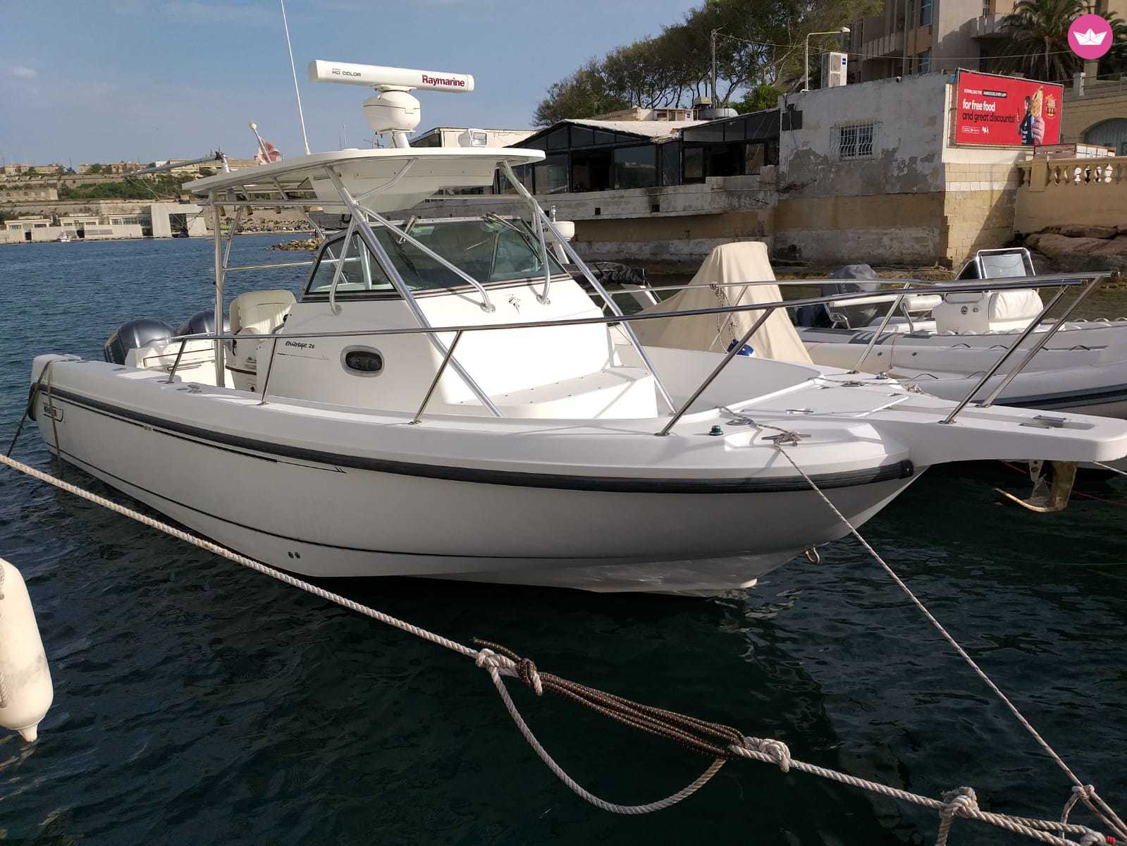 Boston Whaler Outrage 290 w Ta' Xbiex do wynajęcia