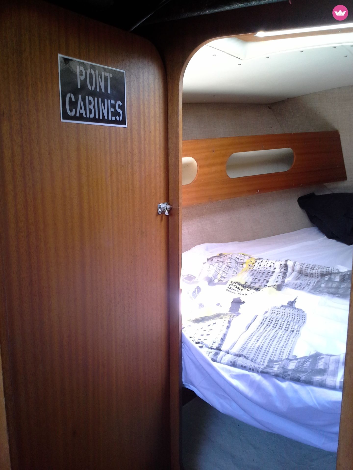 Sailboat Jeanneau Sangria Nv (1982) for hire