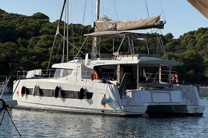 Aluguel Catamarã Catana Group Bali 4.6 - 5 + 1 cab. Trogir