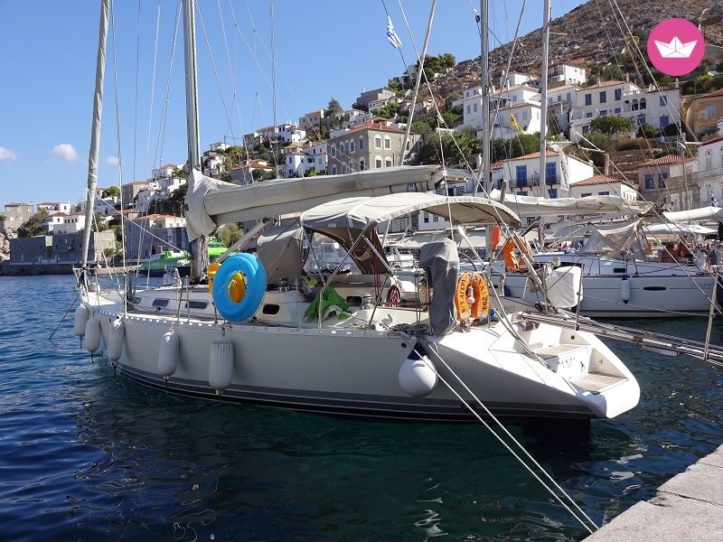 Dromor Triton 48 in Athens  