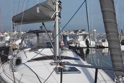 Charter Sailboat KIRIE - FEELING feeling 32 Loctudy