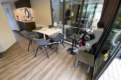 Rent this houseboat with 2 Cabins and visit Hafen