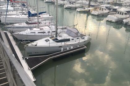 Charter Sailboat KIRIE - FEELING Feeling 326 La Rochelle