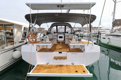Miete Segelboot Bavaria Yachtbau Bavaria C38 Pirovac