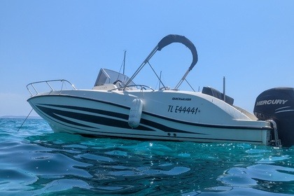 Rental Motorboat Brunswick Quicksilver 675 open Le Lavandou