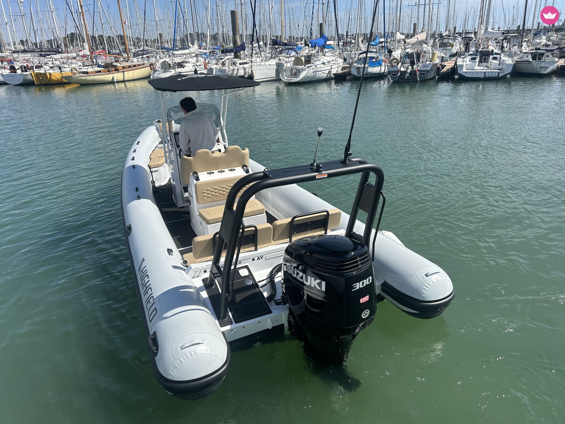 Bateau à moteur HIGHFIELD HIGHFIELD 760 300cv 2