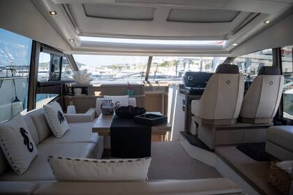 Verhuur Motorboot  Prestige 520 S Pozzuoli