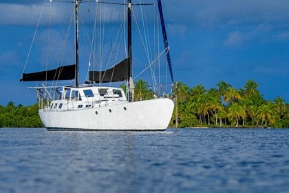 Hire Sailboat Custom Built A.Devendra San Blas Islands