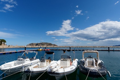 Location Bateau à moteur CAPELLI Tempest 600 L'Estartit