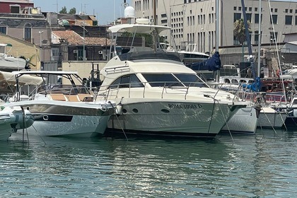 Alquiler Lancha Ars Mare Rs 43 fly Catania