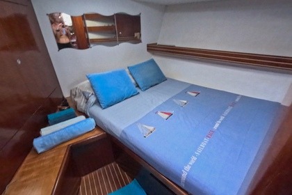 All-Inclusive Private Sailing boat for two people in San Blas islands Panama