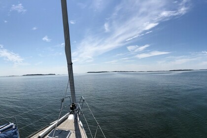 Sail charter in Helsinki and Turku archipelago