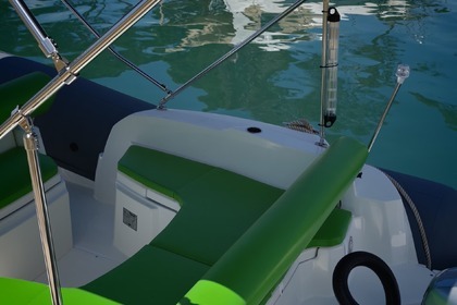 Rental RIB Marlin 790 Dynamic Trogir