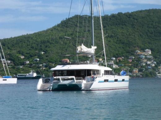 charter-lagoon-lagoon-620-catamaran-2015-in-martinique-click-boat