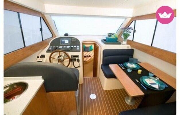 Czarter Fly 870