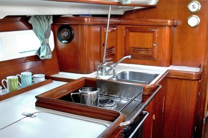 Salida en velero Barcelona