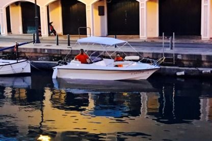 Location Bateau à moteur Lagertha 495 Fornells