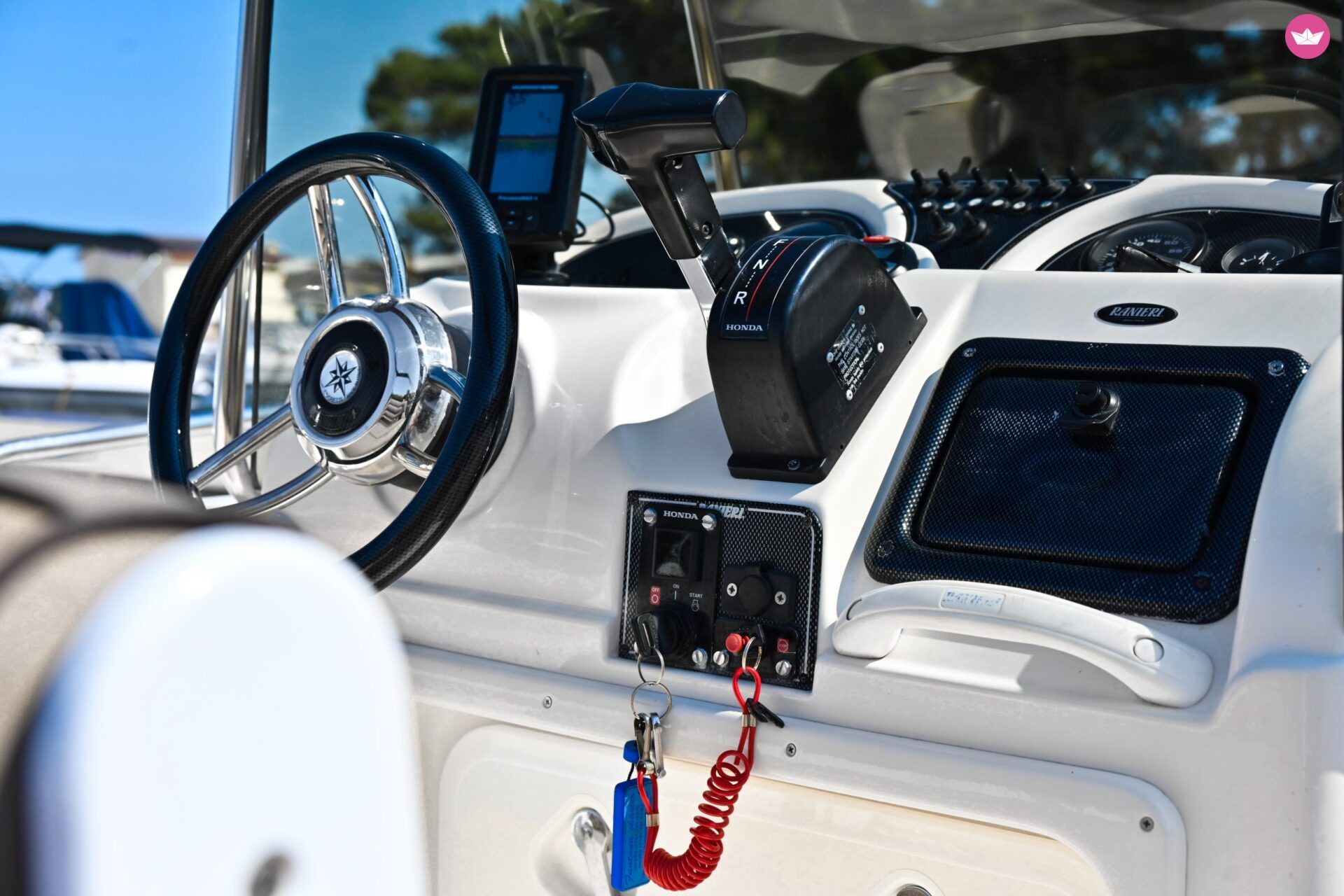 Bateau à moteur Ranieri Ranieri 640 voyager 150cv 4
