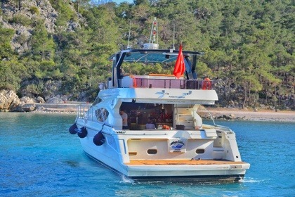 Ferretti 550