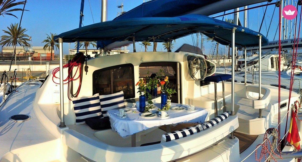 Katamaran Fountaine Pajot Lavezzi 40 do wynajęcia