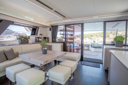 Majesty of Greece - Fountaine Pajot Power 67