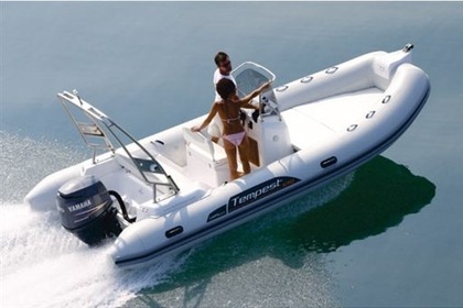 Noleggio Barca senza patente  Capelli Tempest 570 Genova