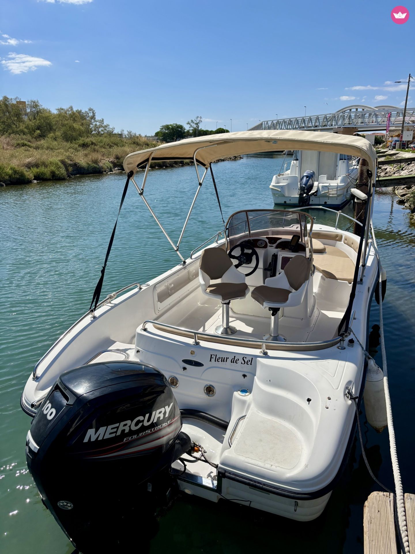 Bateau à moteur Ranieri 560 Open 100cv 4