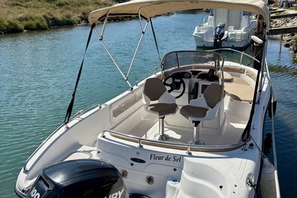 Miete Motorboot Ranieri 560 Open Carnon
