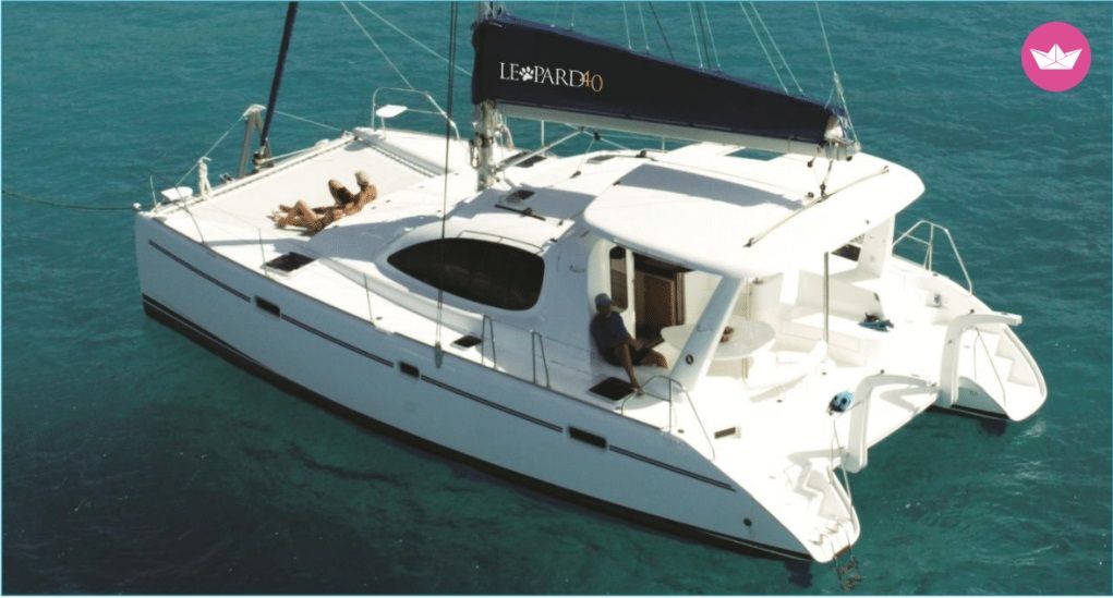 Charter Catamaran  Leopard 40 Athens