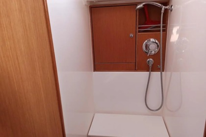 Bavaria Cruiser 45 2011