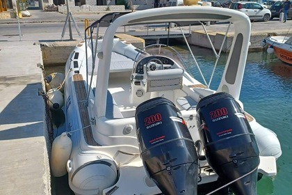 Orizon 8 - 400hp valid boating license is required or skipper