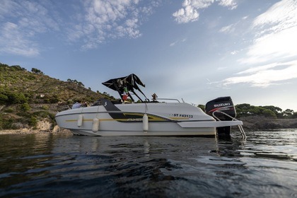 Чартер Моторная яхта Beneteau 7.7 Sportdeck Menton Garavan