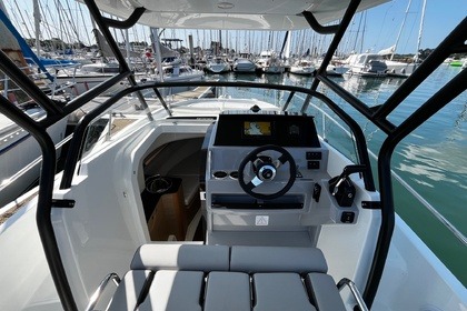 Location Bateau à moteur Jeanneau CAP CAMARAT 7.5 WA S3 La Forêt-Fouesnant